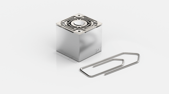 Physik Instrumente Mini Tip/Tilt Mirror